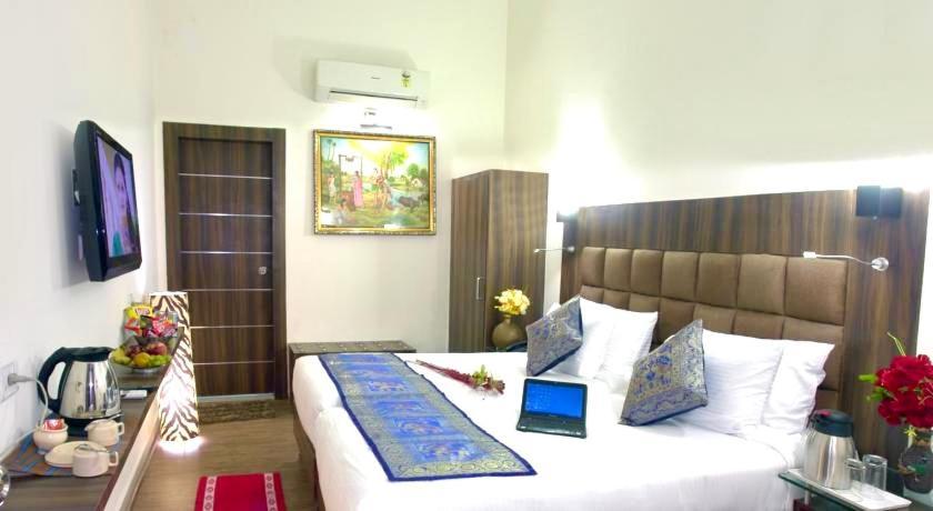 Hotel Whitehouse Ac Family Room Agra  Eksteriør bilde